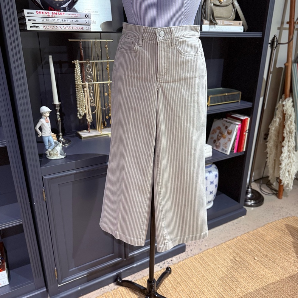 NYDJ Striped Teresa Wide Leg Ankle Jeans - Size 0P
